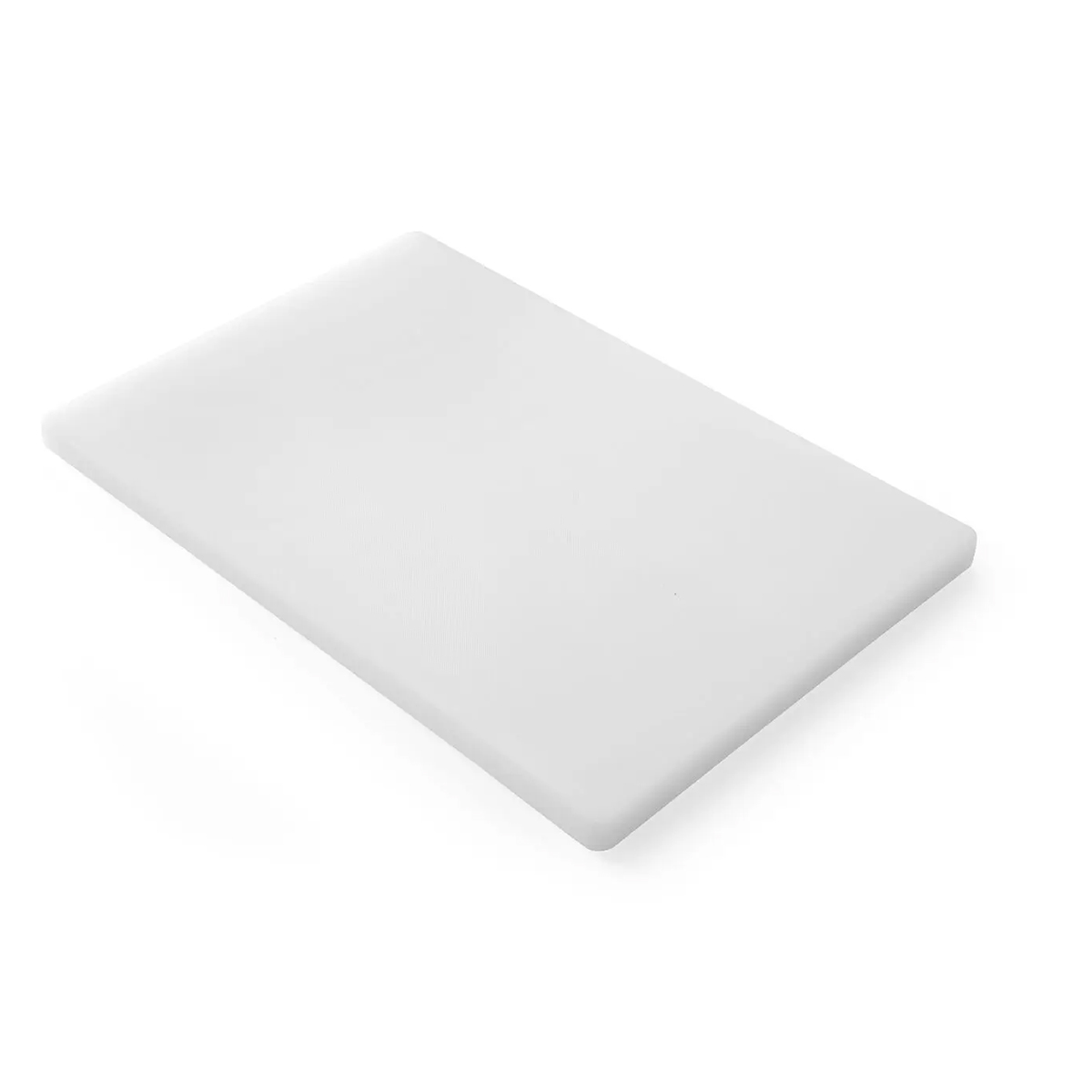 Fehér Hendi vágódeszka 450 × 300 mm méretben, tartós HDPE anyagból, csúszásmentes lábakkal. Professzionális megoldás az alapanyagok mindennapi előkészítéséhez.