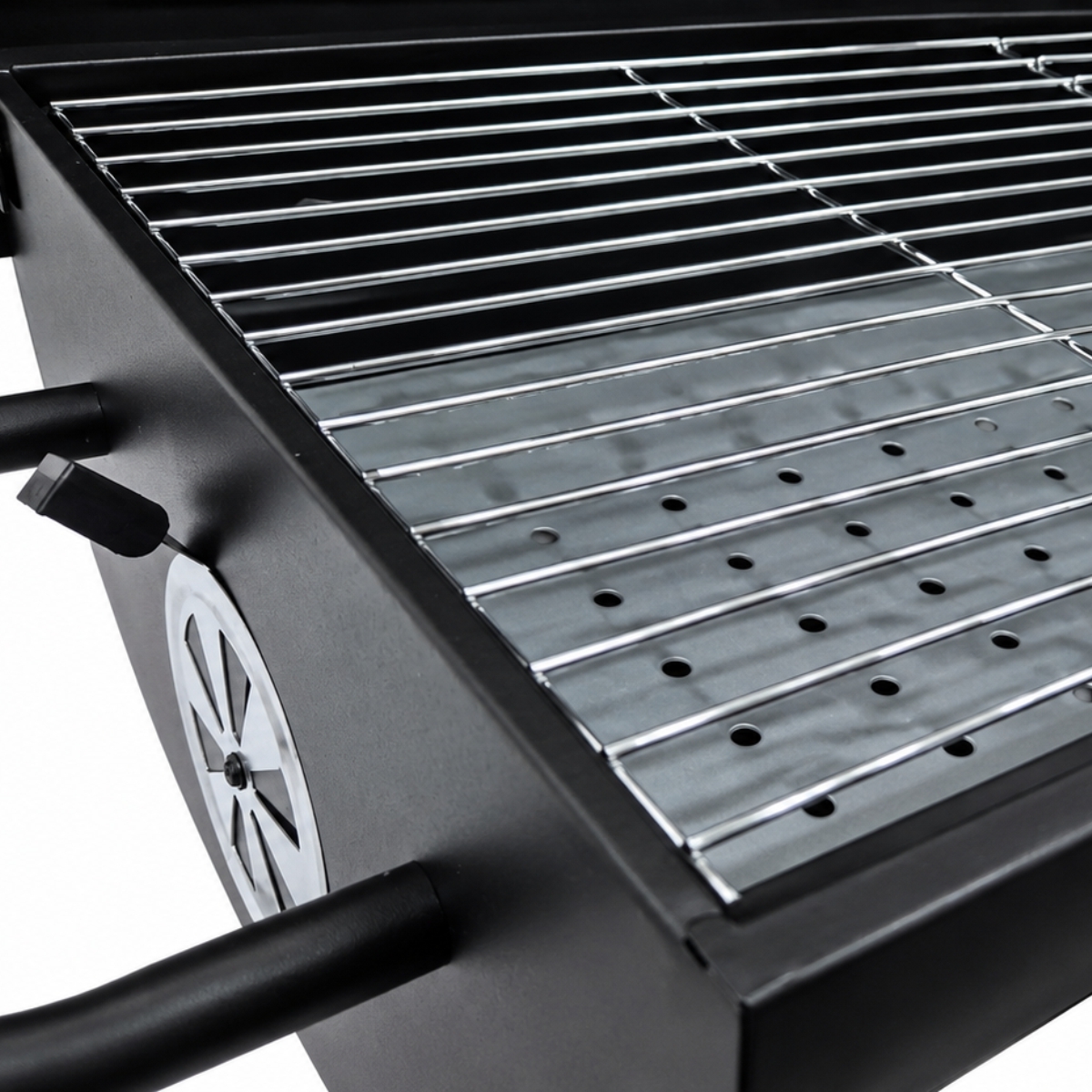 Fekete kerti faszenes grill fedéllel és 76 × 30 cm-es ráccsal.