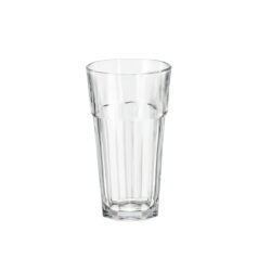 Magas, 380 ml-es üvegpohár függőleges bordázással hideg italokhoz.