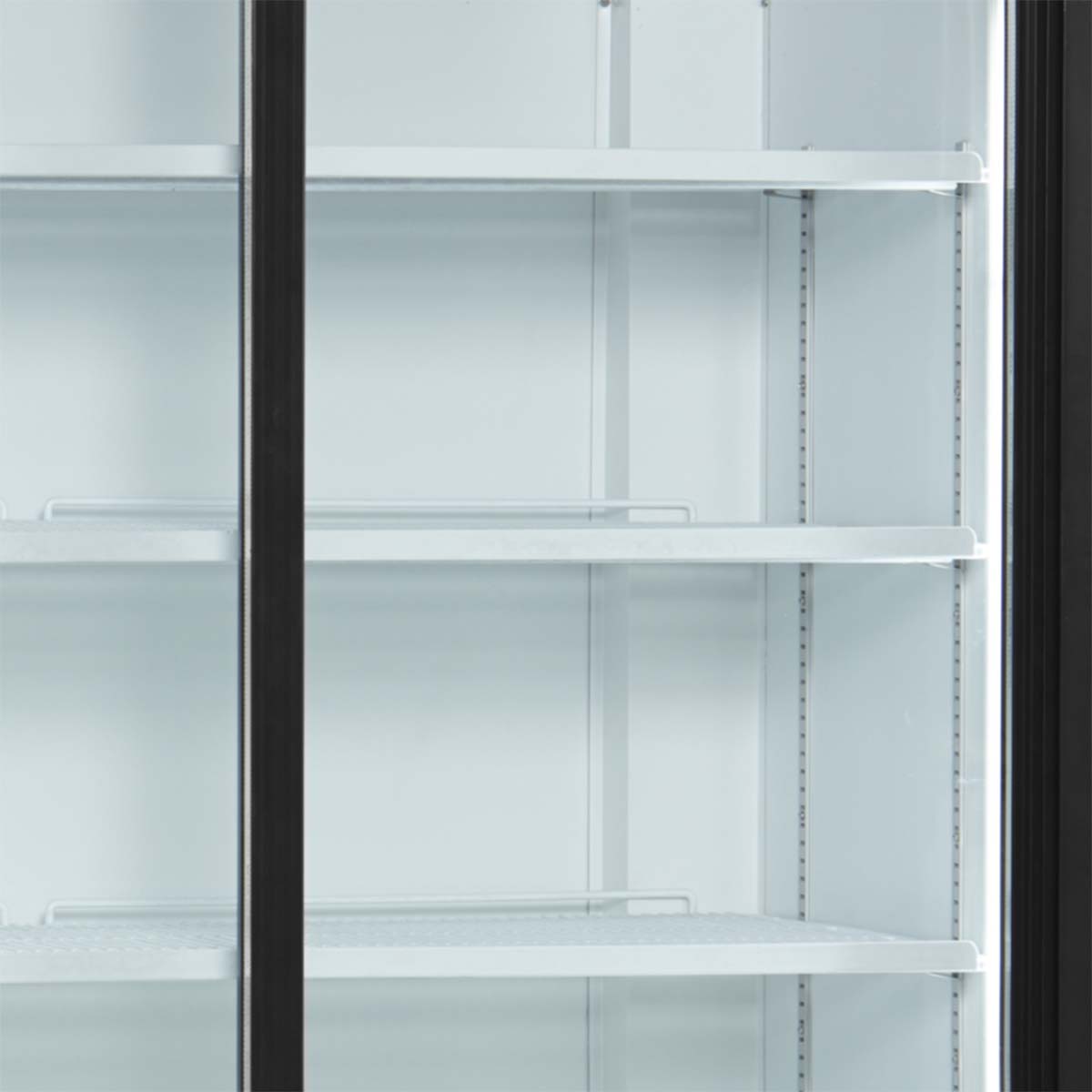 Chladiaca skriňa - presklené dvere - 710 L - biela | TEFCOLD FSC 1950 S je ideálnou voľbou pre supermarkety, čerpacie stanice, bufety, večierky a pod.