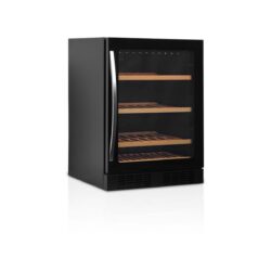 Vinotéka - 141 L/48 fliaš | TEFCOLD TFW 200-F s presklenými dverami je elegantné riešenie pre skladovanie a vystavovanie vína.️
