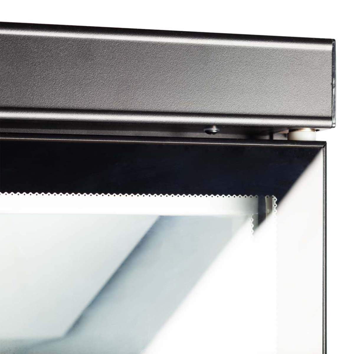 Chladiaca skriňa - 3 dverová - 1264 L | TEFCOLD Atom Maxi C3DB má sklenené dvere, nastaviteľné police a interné LED osvetlenie pre optimálnu prezentáciu produktov.️