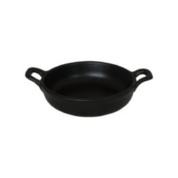 Fekete porcelán sütőtál két fogantyúval, öntöttvas utánzat, tálaláshoz és sütéshez.