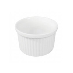 Fehér porcelán sütőtálka bordázott felülettel, 9 cm átmérővel, szufléhoz ideális.