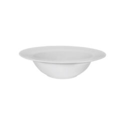 Fehér porcelán tészta tányér Ø 23,5 cm, mélyebb középpel és széles peremmel.